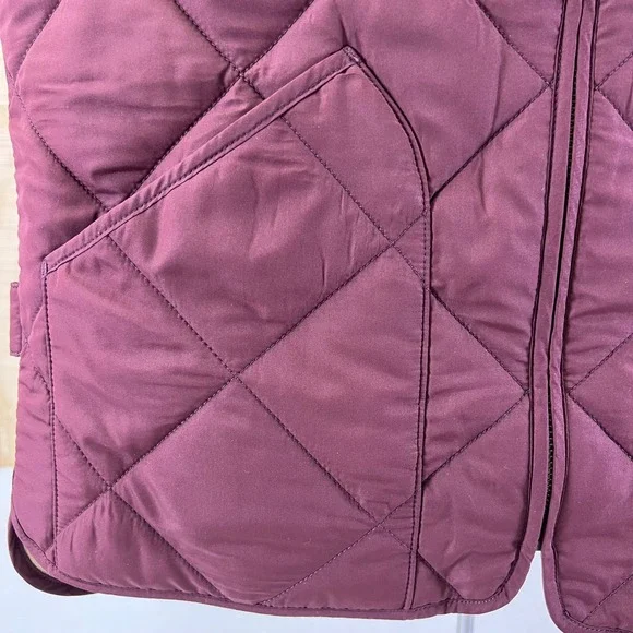 J.Crew Quilted Vest Burgundy Full Zip Pockets Women's Size M Authentic Outerwear - Picture 6 of 16